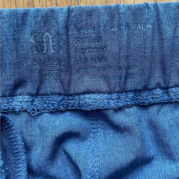 Albion Heathered Chambray Jetsetters - Picture 2 of 5